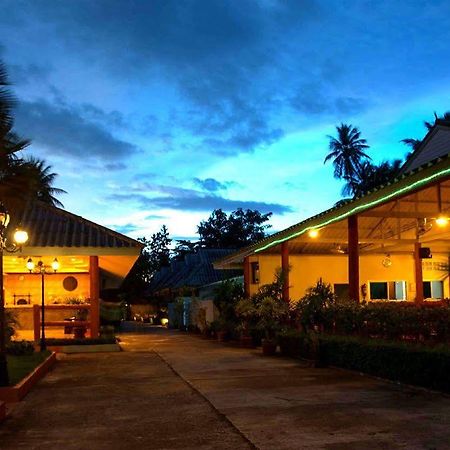 Koh Yao Chukit Dachanan Resort Яо-Ной Экстерьер фото