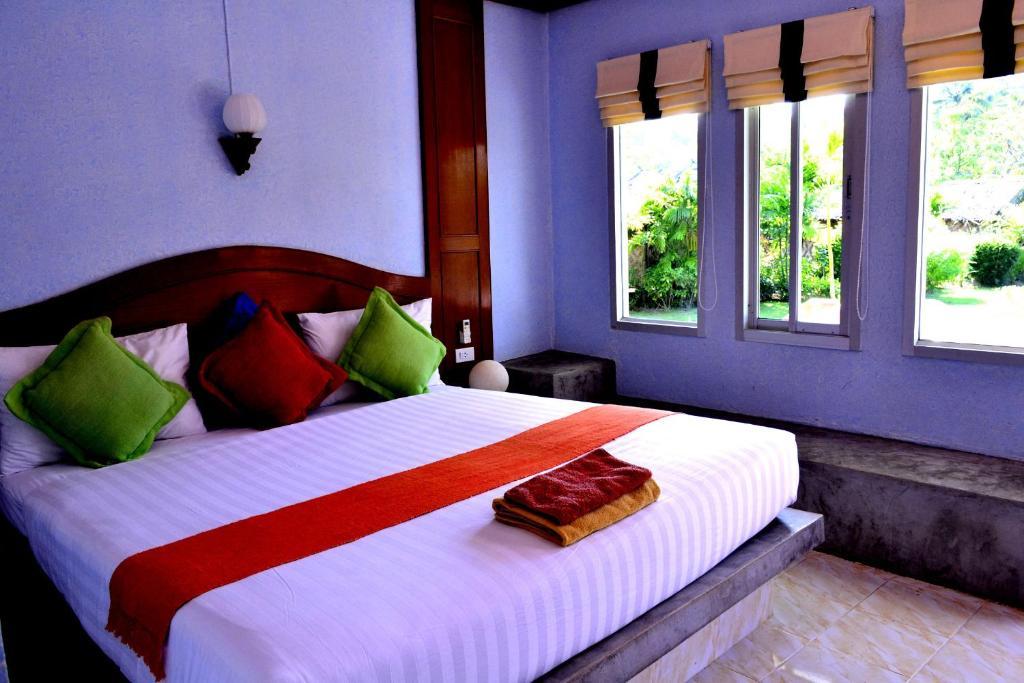Koh Yao Chukit Dachanan Resort Яо-Ной Номер фото